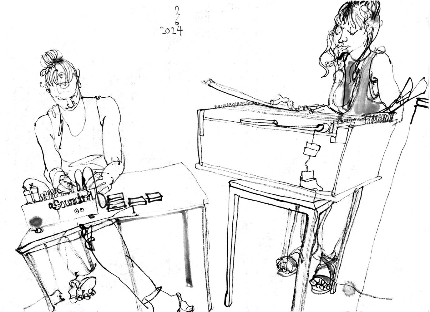 Ink drawing of two musicians, to the left a woman sitting at a desk, some minidiscs lying on it aside some electronic device, she is playing, at the right another woman standing at a stringbox, playing it with a bow.